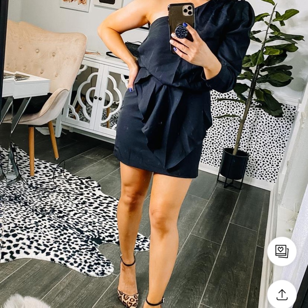 NEW - DO+BE Here's To You Black Dress